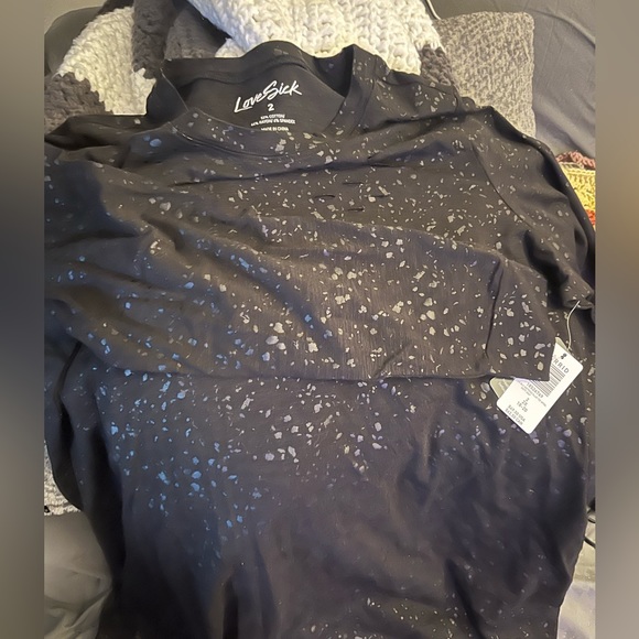 Bought brand new then gained weight so I never even wore it. - Picture 4 of 4